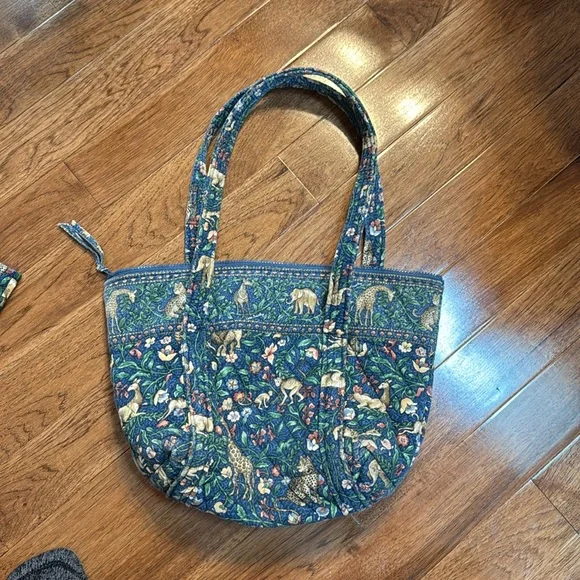 Vintage Vera Bradley Animal Kingdom Quilted Bag - Picture 2 of 8